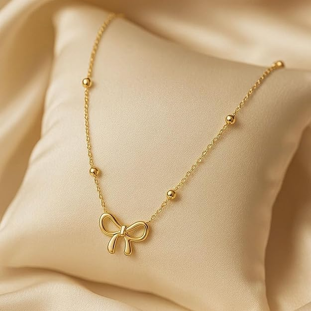 Levaro Dainty Bow Necklace